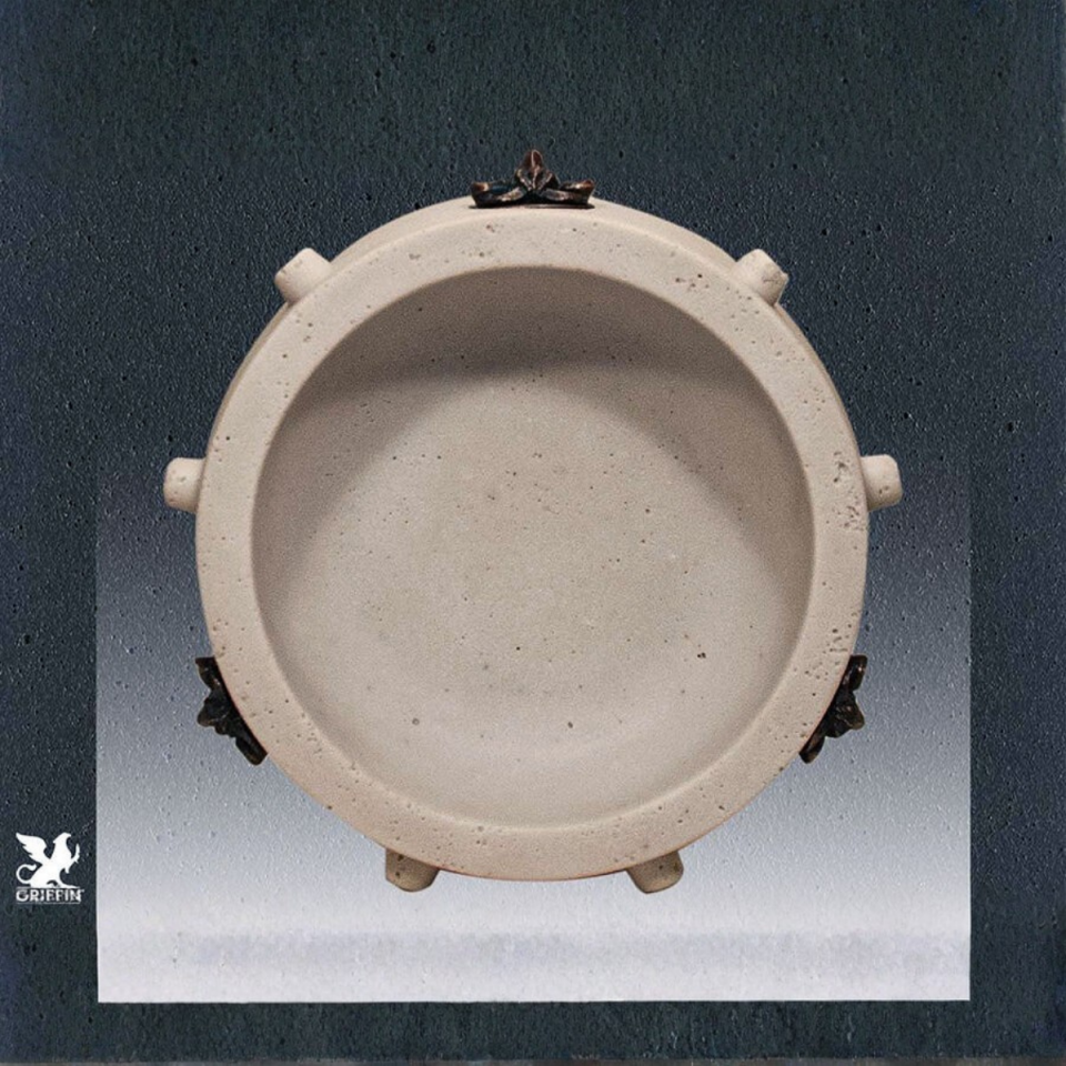 Koç Başlı Büyük Taş Çanak (Bronz Kaplama)